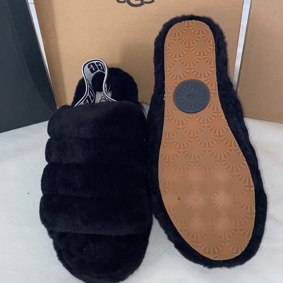 SOLD UGG Fluff Yeah Slide - Picture 4 of 5